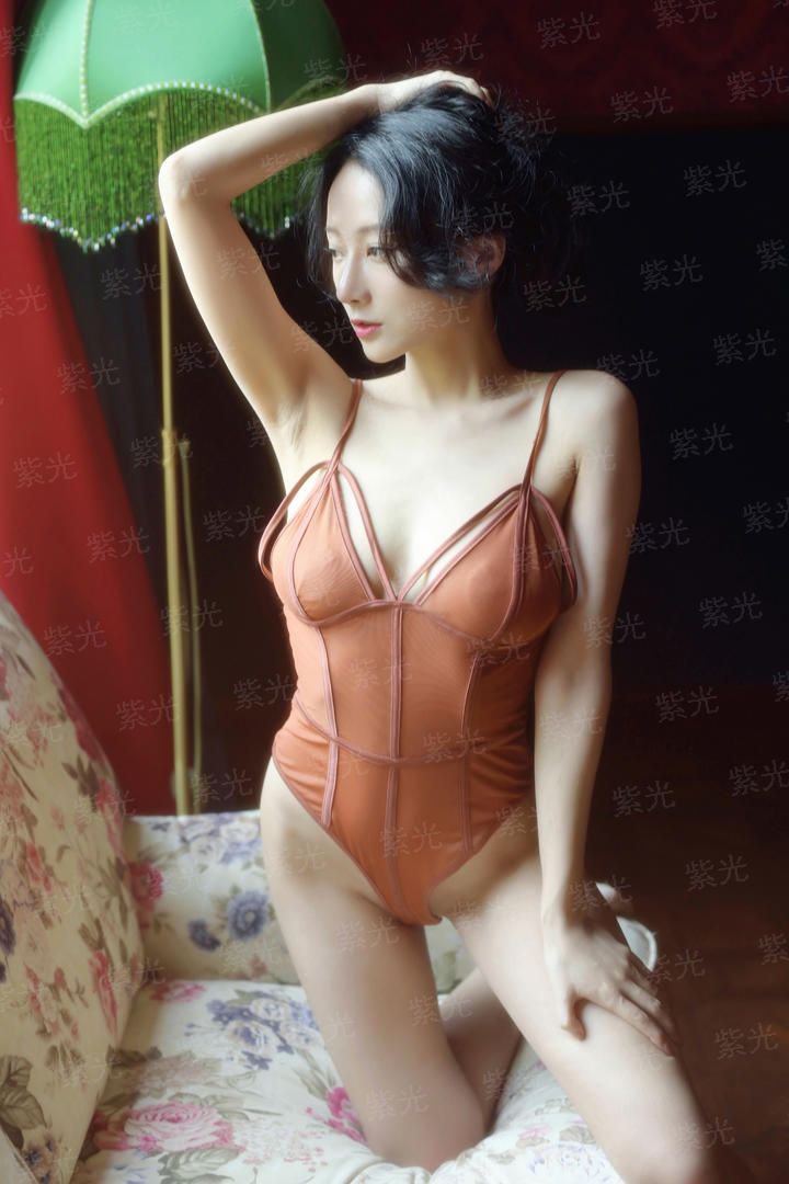 豪门佳妻